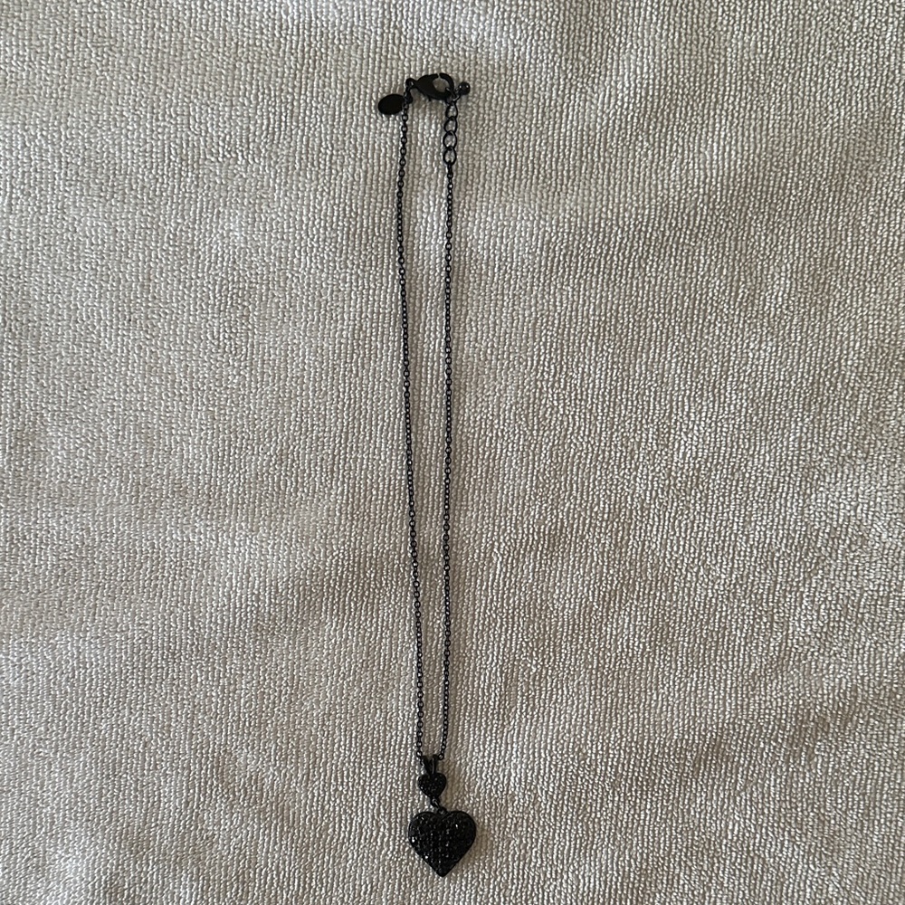Express Black Heart Sparkles Pendant Necklace